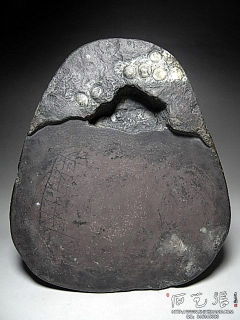 明代俏色七星拱月水冲石砚