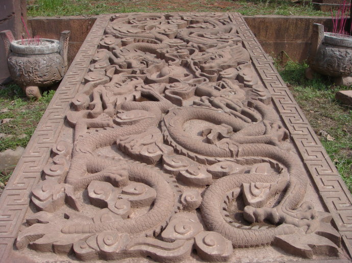 千佛寺的石刻